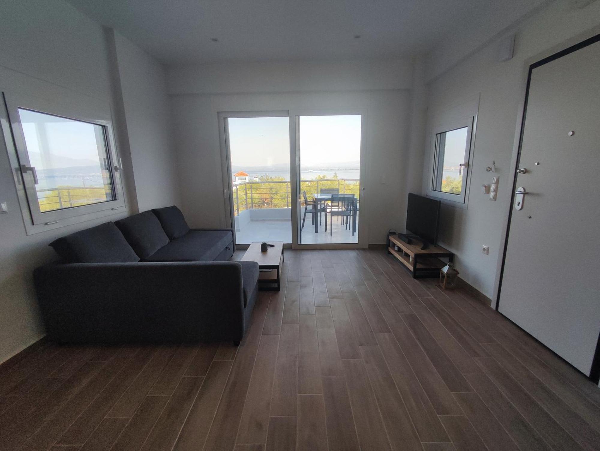 Evilenia Luxury Apartments 卡拉马塔 外观 照片